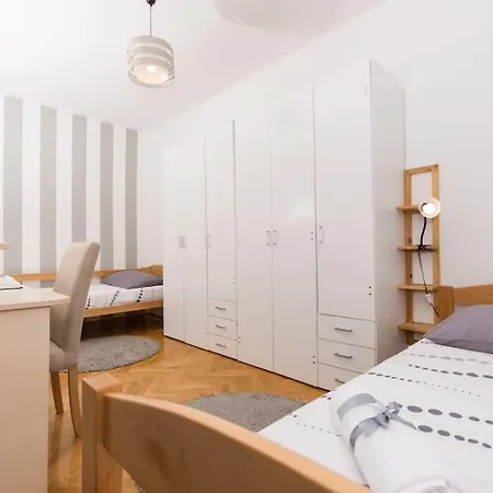 Dajana Feeling Of * تروغير