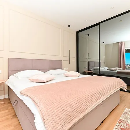 Dajana Feeling Of * تروغير